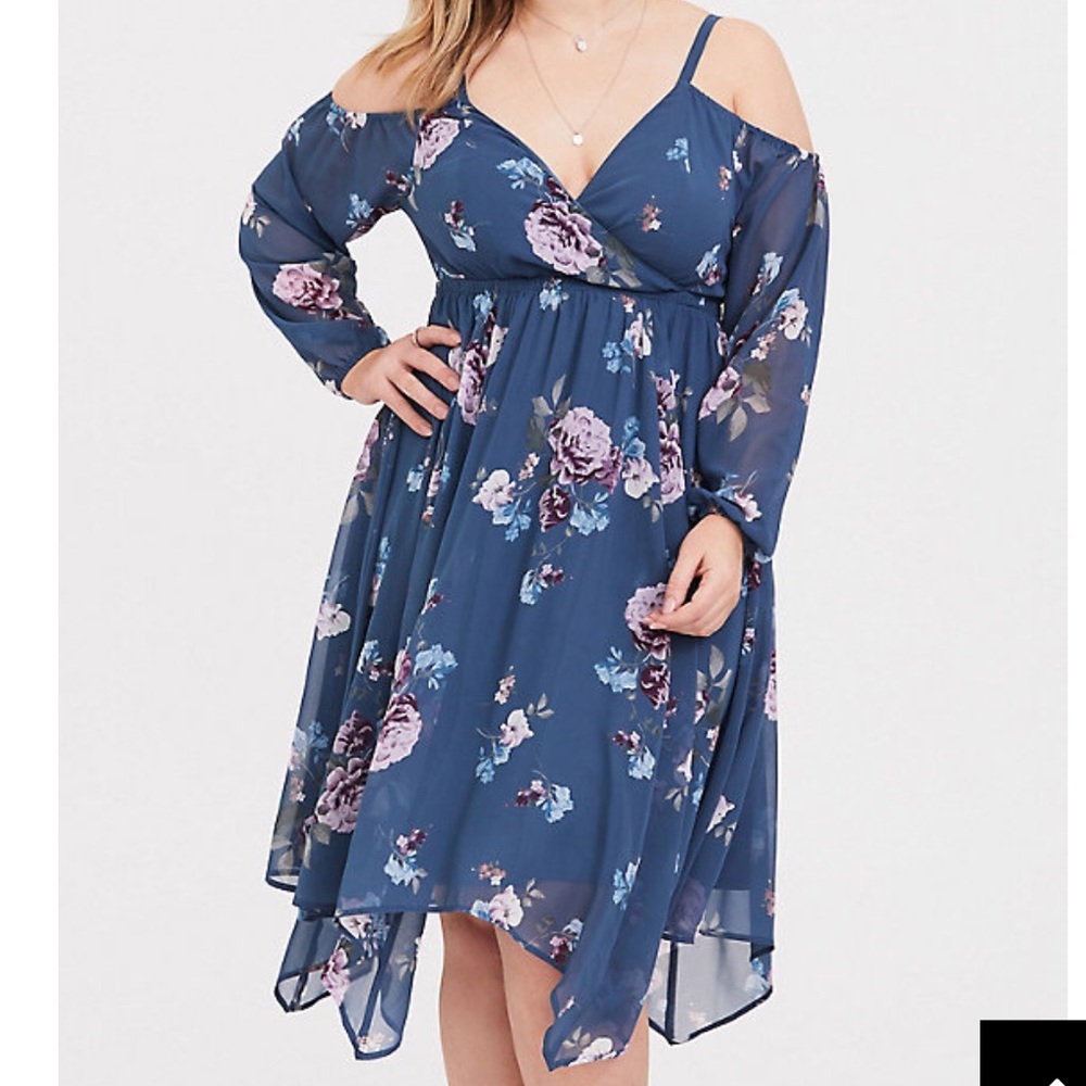Torrid cold shoulder long sleeve dress.